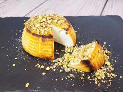 Baked ricotta, quick and easy recipe with honey and pistachios in 3 steps
