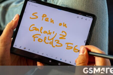 Samsung Galaxy Z Fold4 will not have an S Pen slot