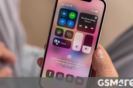 Apple makes a deal with BOE for iPhone 14 screens