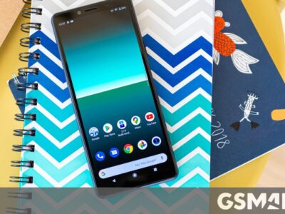 Sony pushes Android 12 update to Xperia 10 II