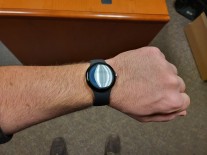 A Google Pixel Watch was left behind in a restaurant (photo by u / tagtech414)