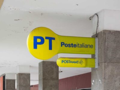 Serious problems for Poste Italiane: reports from all over Italy
