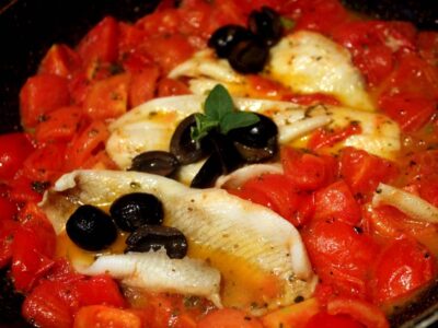 Plaice fillets with capers and olives