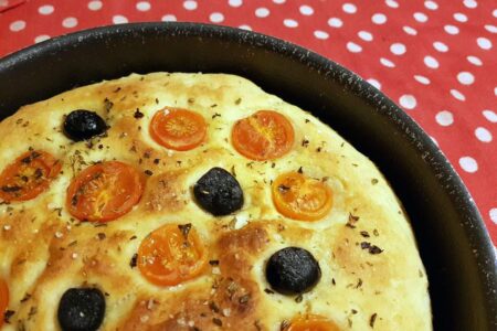 Apulian focaccia with olives and cherry tomatoes