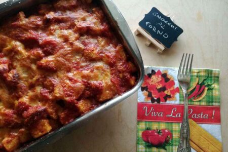 Baked gnocchi, stringy and without eggs