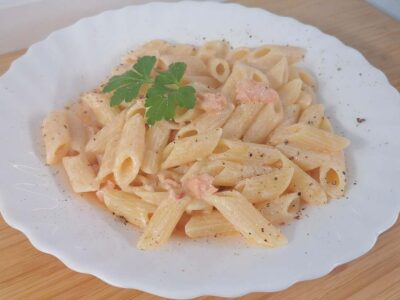 Penne with salmon