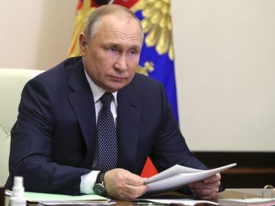 Despite the losses on the ground and the atrocities, the consensus for Putin in Russia rises to 83%