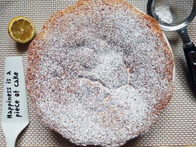 Lemon cake, delicate and fragrant