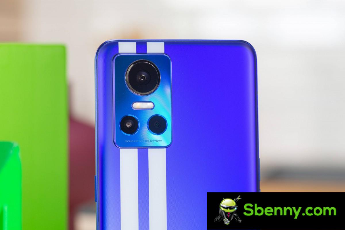 Realme GT Neo 3 150W under review