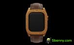 Close-ups of Caviar's Apple Watch 7 Gold Moon