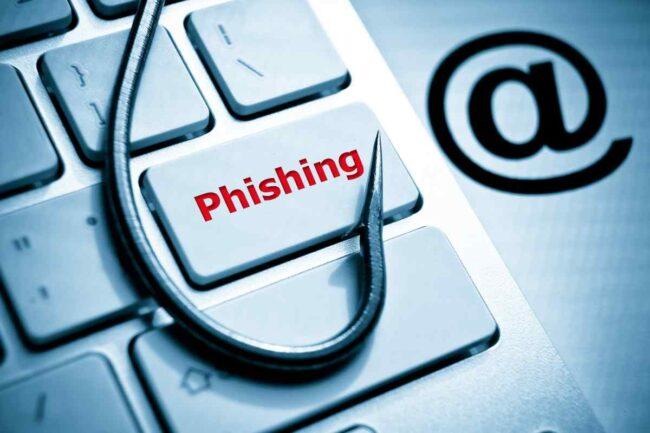 Phishing Revenue Agency (AdobeStock)