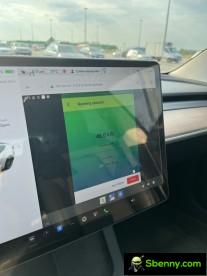 Tesla Android Project in action: Drive with Apple Maps and listen to Apple Music