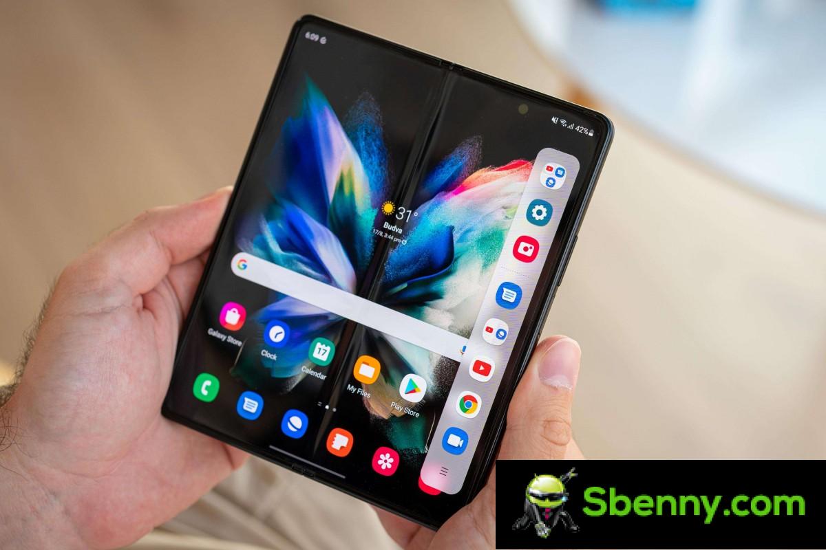 Samsung Galaxy Z Fold4 gets FCC certification