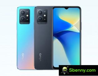 vivo Y30 5G in Rainbow Fantasy and Starlight Black