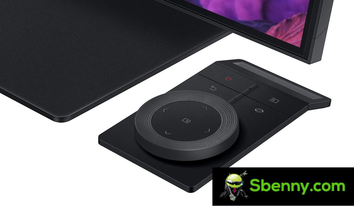 The Ark Dial remote gives you access to the advanced features of the Odyssey Ark