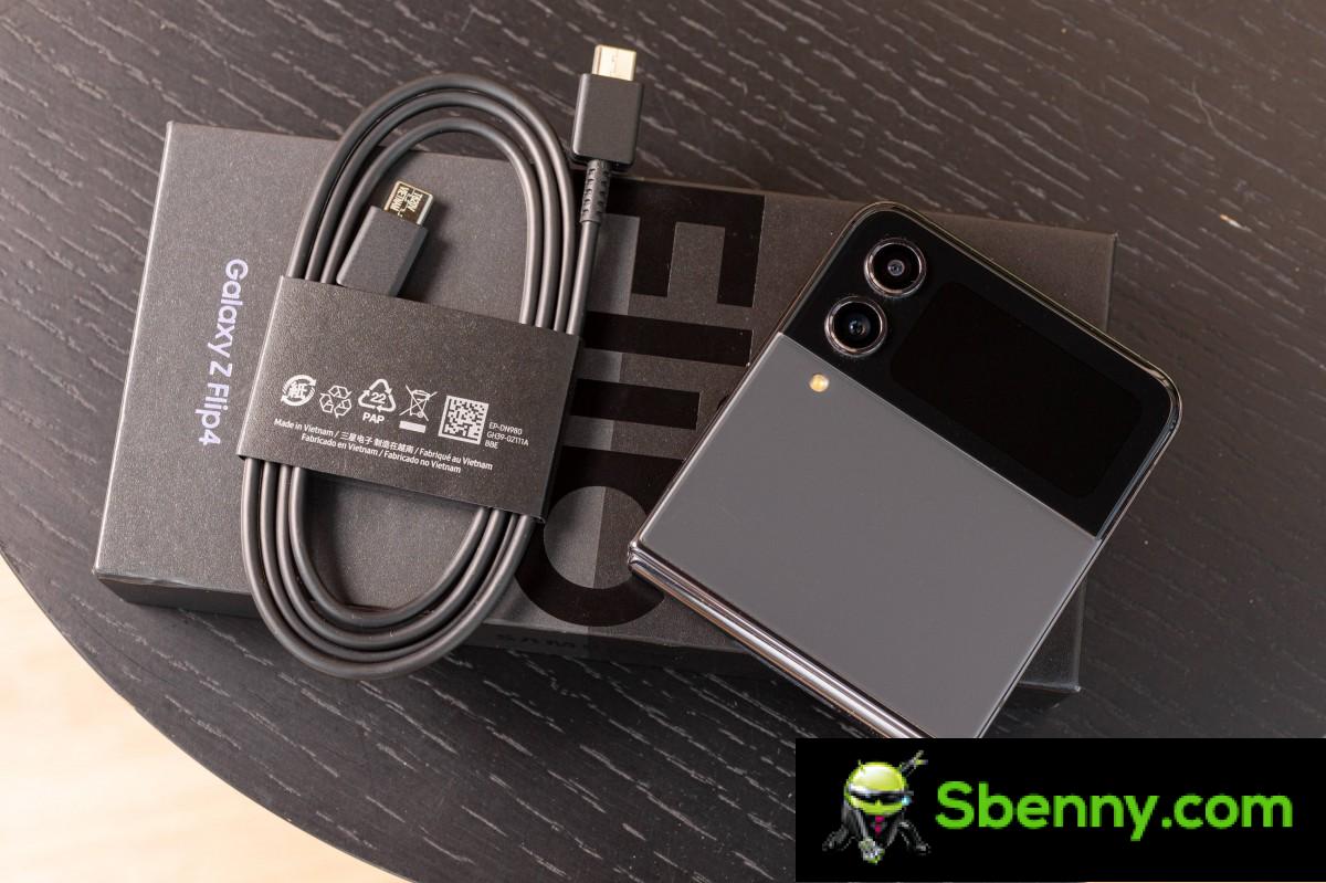 Samsung Galaxy Z Flip4 review
