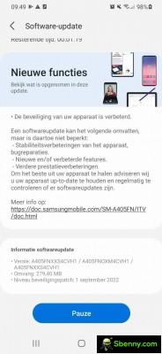 The Samsung Galaxy A40 is also receiving an update