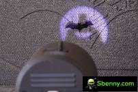 The bat signal projector has two modes