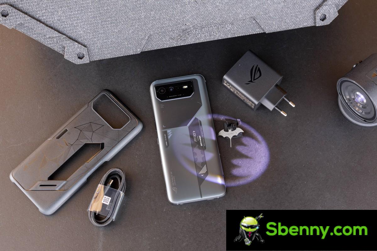 Practical Asus ROG Phone 6D Batman Edition 