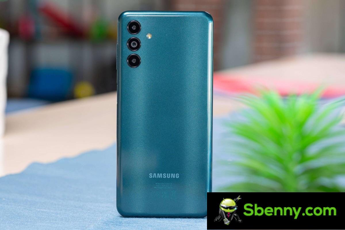 Samsung Galaxy A04 under review