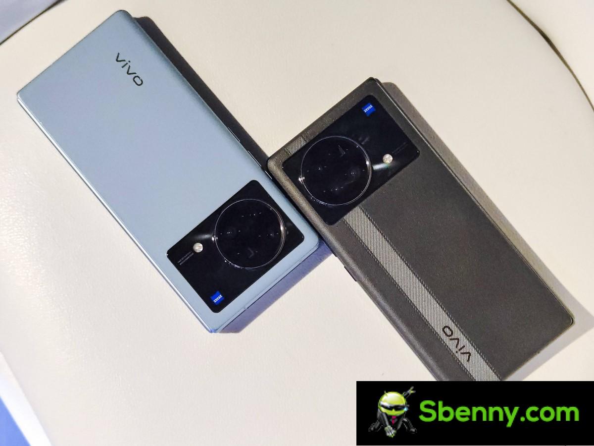vivo X Fold has two color options