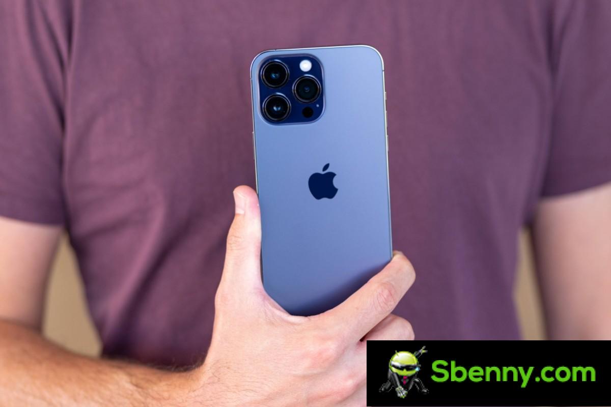 Samsung will roll out the 5G update on all eligible devices in India next month, Apple in December
