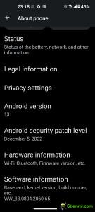 Asus Zenfone 9 with Android 13