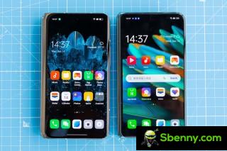 Oppo Find N1 left, N2 right