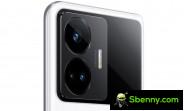 Realme GT Neo 5 smiles for the camera in the first leaked image