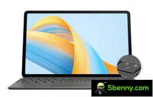 Honor V8 Pro with magnetic keyboard and stylus