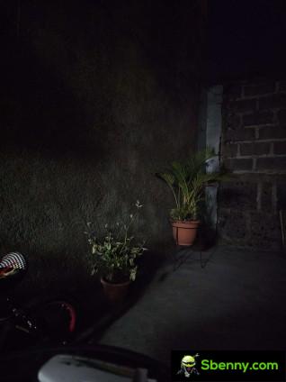 Example of night mode from the Galaxy S23 Ultra, source: Edwards Urbina on Twitter