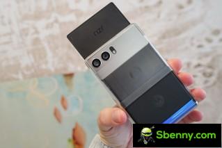 Motorola roll-up concept