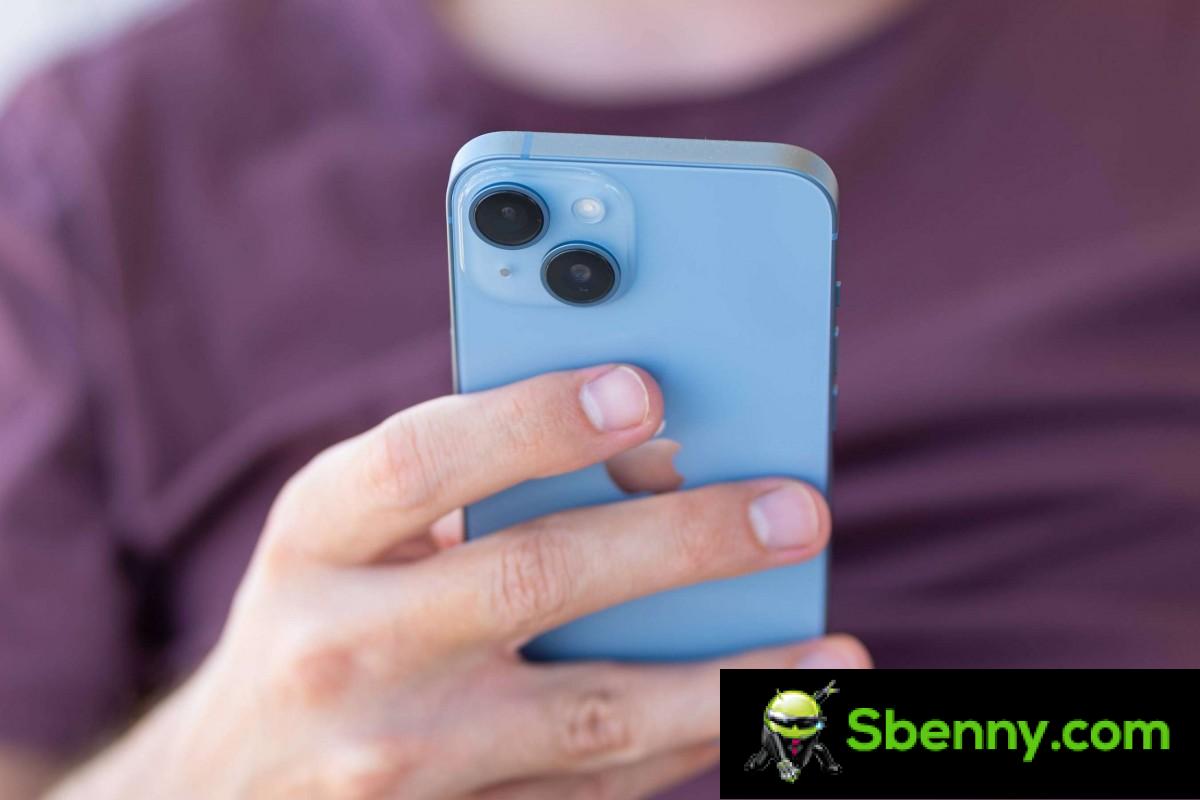 Rumor: iPhone 15 and 15 Plus will have a new bump for the camera