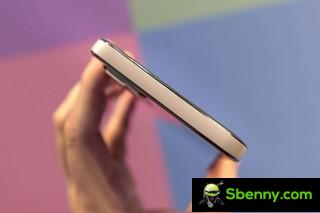 Nokia G22 sides