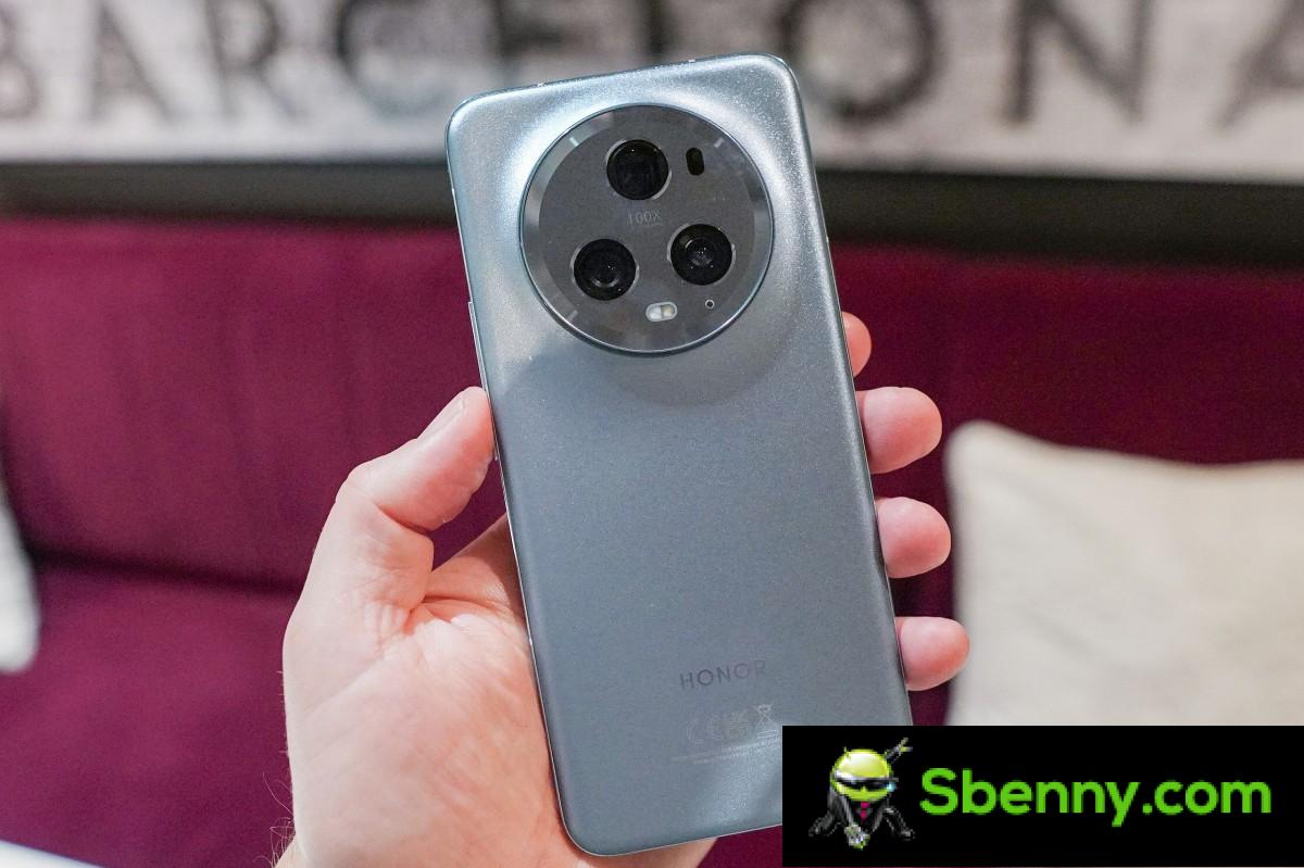 We spent some time with the new Honor Magic5 Pro flagship (seen here in Glacier Blue)