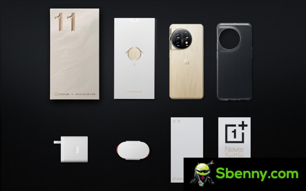 OnePlus 11 Jupiter Rock retail box
