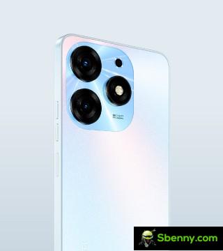 Tecno Spark 10 Pro in pearl white