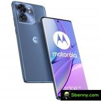 Motorola Edge 40 in lunar blue