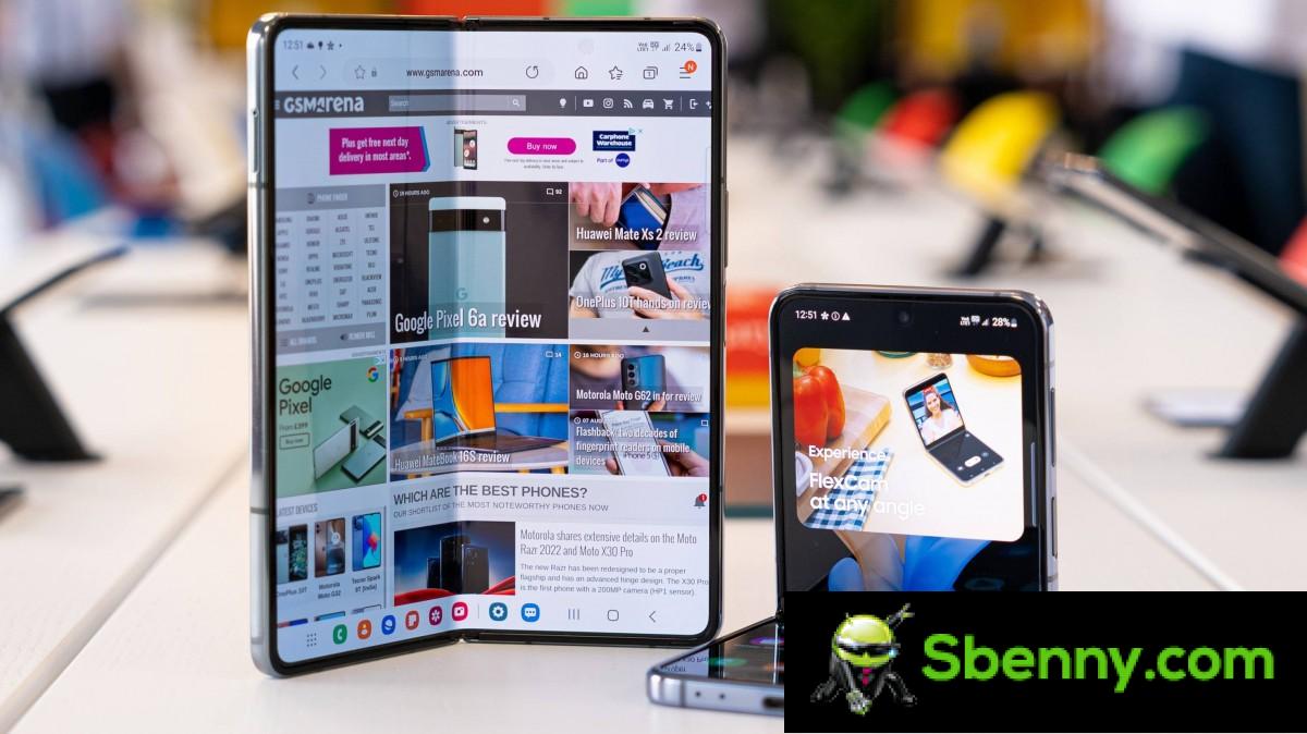 Samsung Galaxy Z Fold4 (left) with Samsung Galaxy Z Flip4 (right)