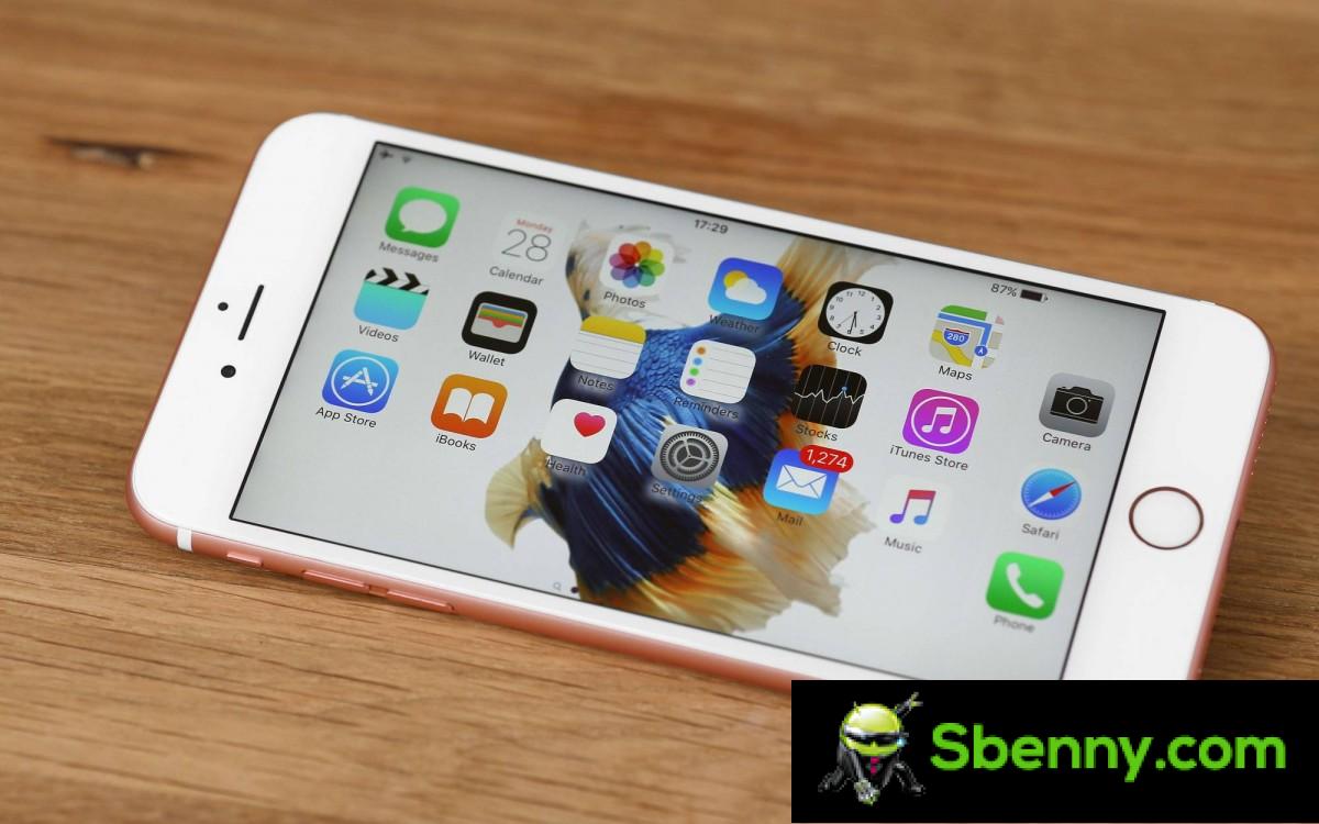Apple faces £1.6 billion lawsuit in UK over iPhone throttling  