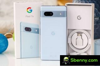 Unpacking the Google Pixel 7a