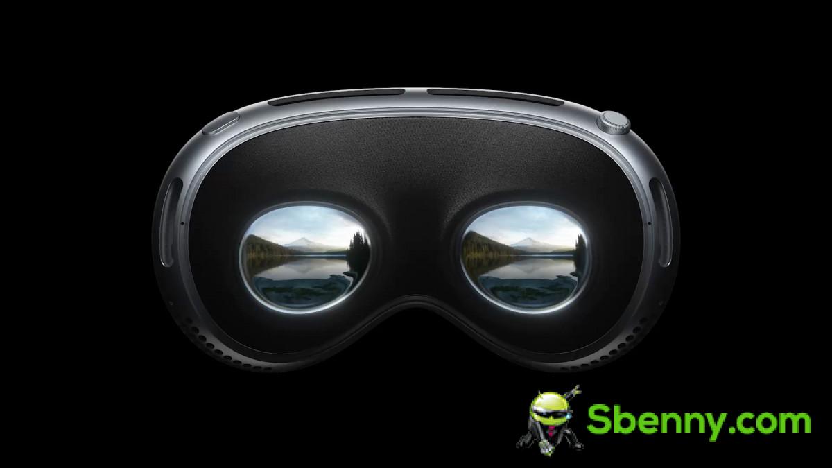 Apple Vision Pro is ranked as the first 