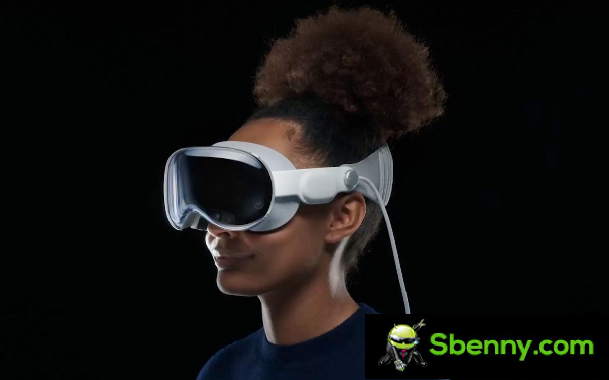 Apple may be working on a more affordable Vision Pro headset in 2025