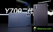 The hands-on video with the Lenovo Legion Y700 (2023) shows the tablet's two USB-C ports