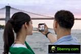 Better selfies, Dual Preview and Auto Framing
