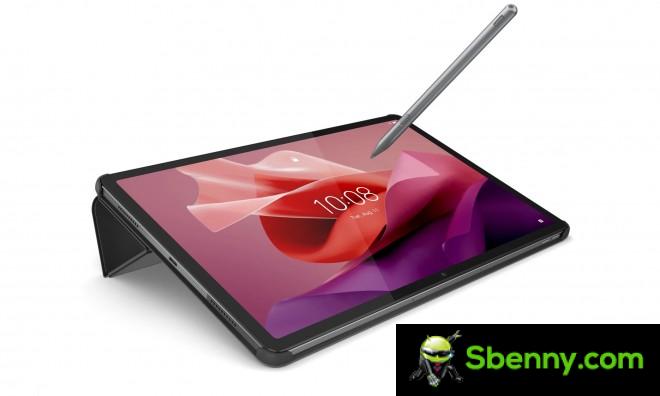 Lenovo Tab Pen Plus stylus comes bundled with the Tab P12