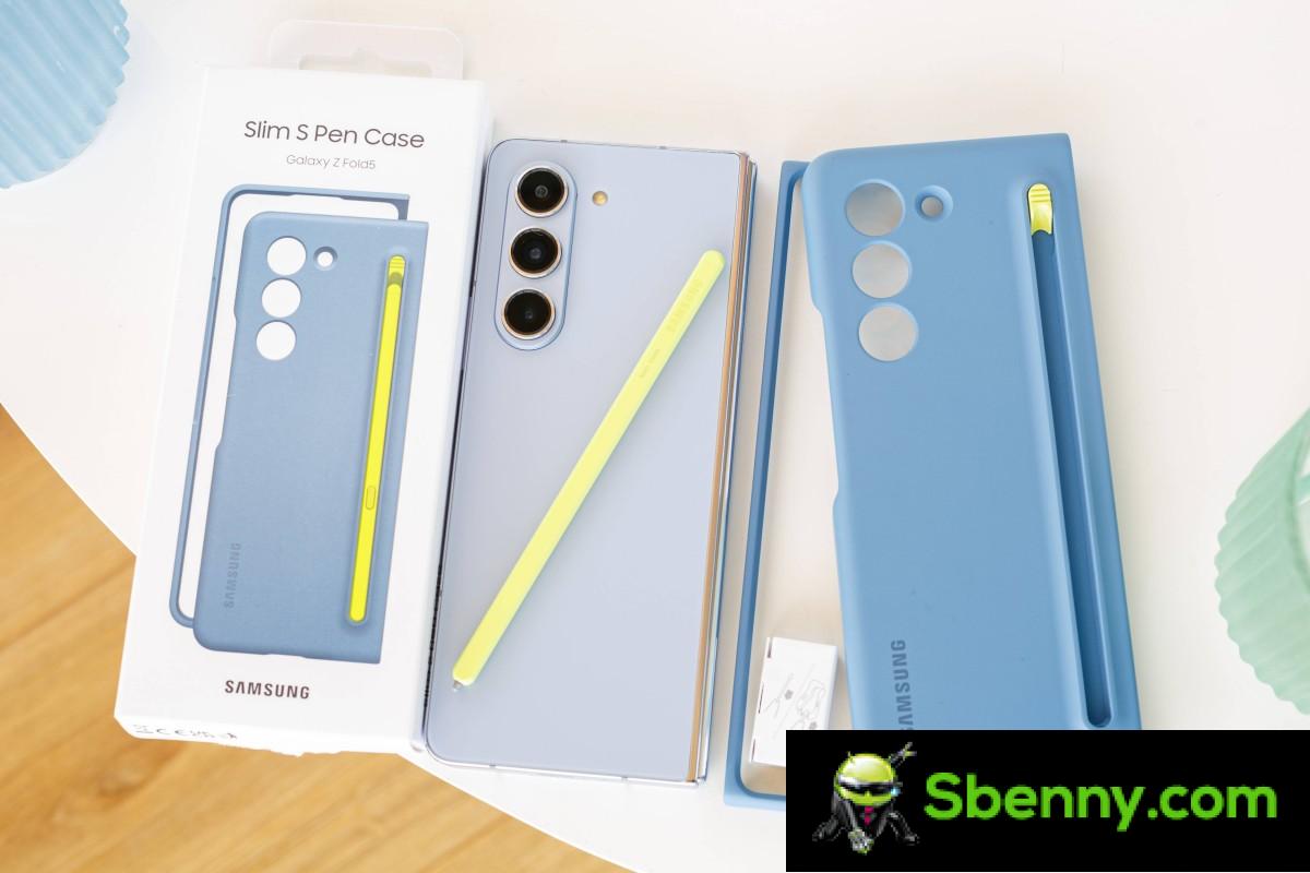 Samsung Galaxy Z Fold5 in for review
