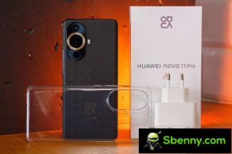 Unboxing of the Huawei nova 11 Pro