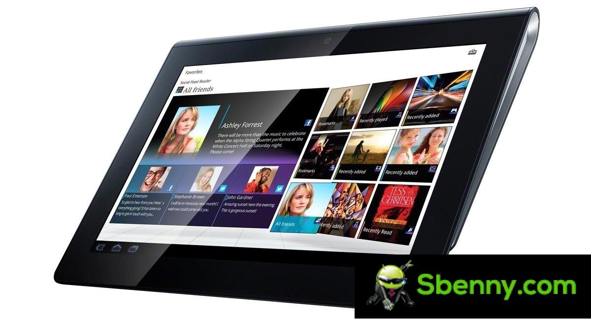 Flashback: Sony's first Android tablets had crazy shapes and PlayStation games within