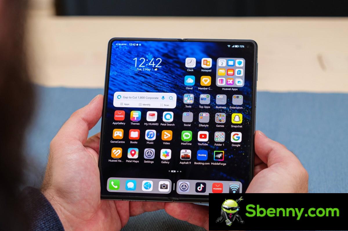 Huawei claims the first place for foldable smartphones in China in the first half of 2023